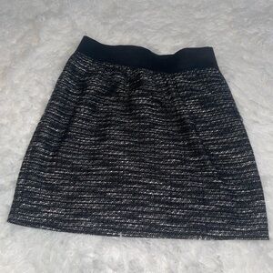 Outback Red black white silver mini skirt woman’s medium